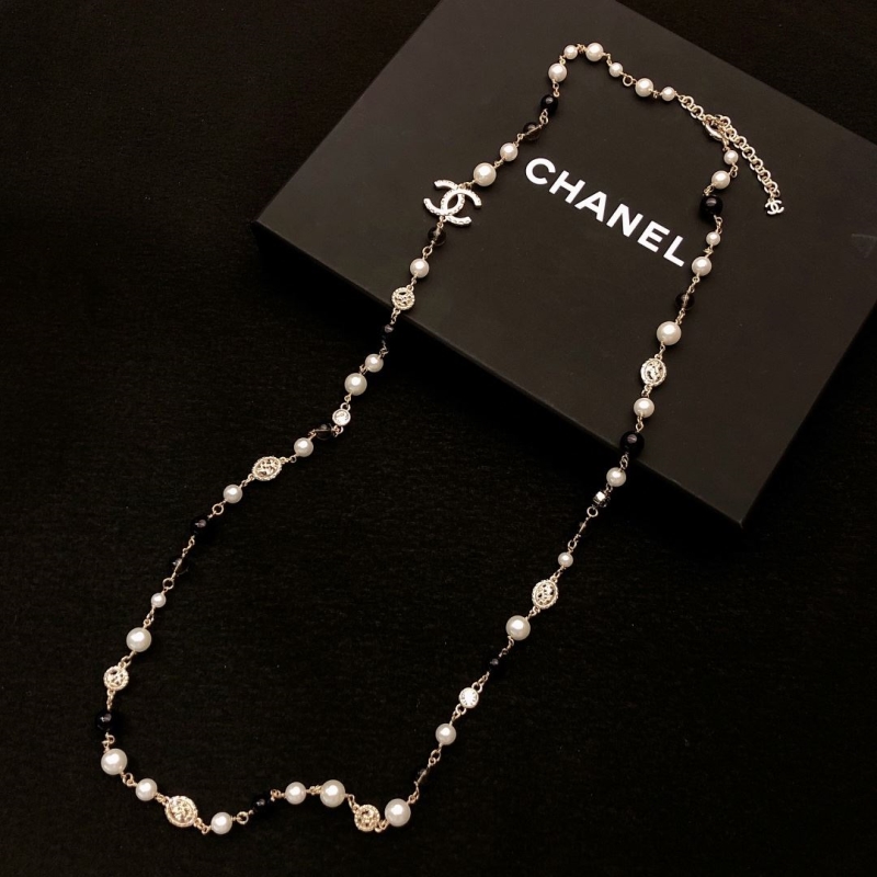 Ch**el necklaces